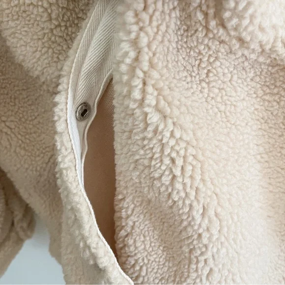 HERS & MINE Teddy Shirt Jacket - Picture 4 of 8